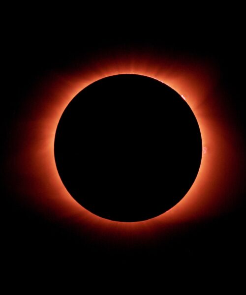 solar eclipse vertical