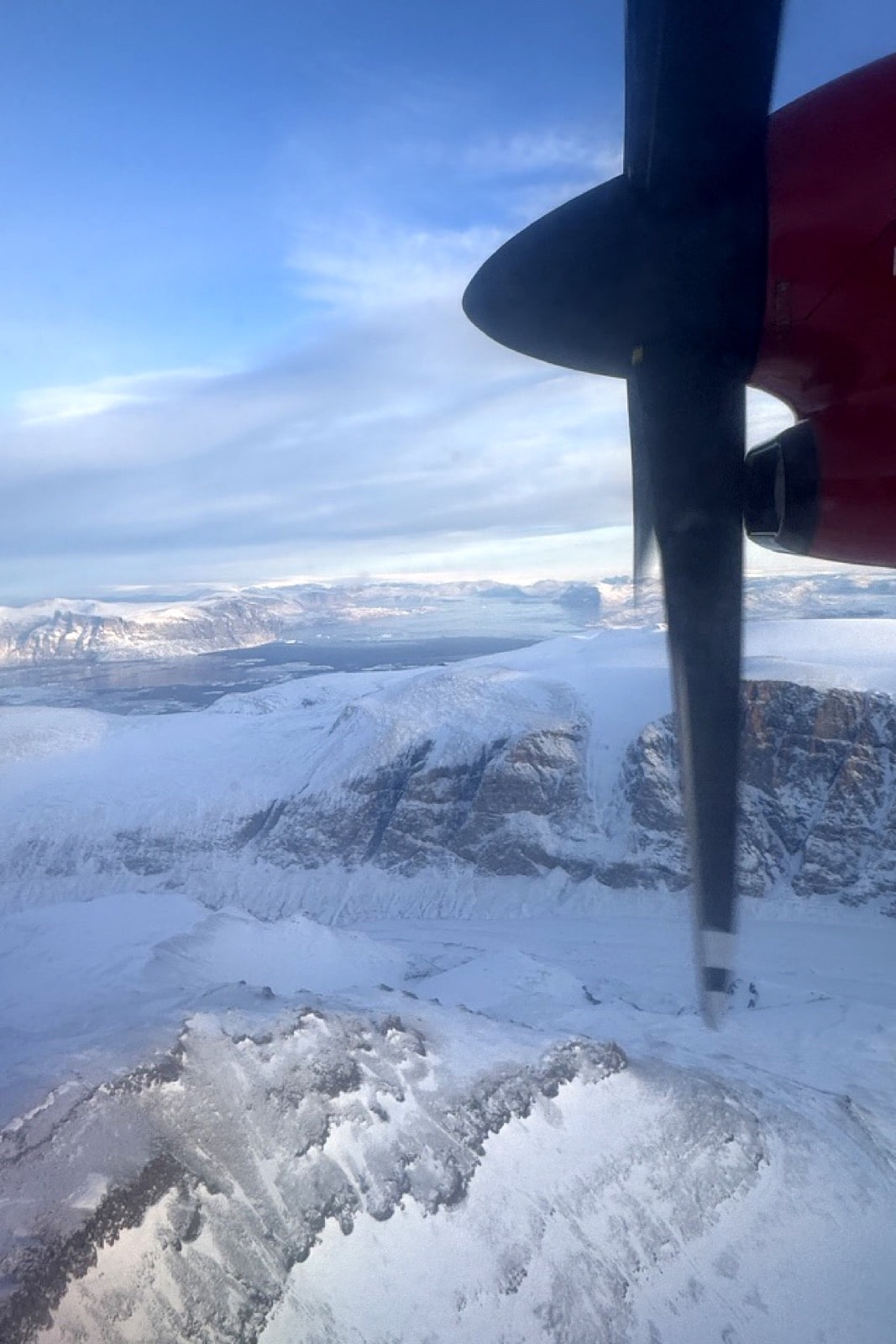 Travelling Greenland in Winter 6